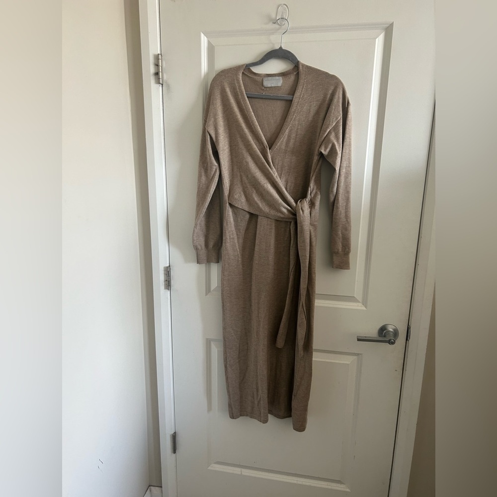 Modern Citizen Lenese Front-Wrap Midi Dress In Shiitake Large View 2
